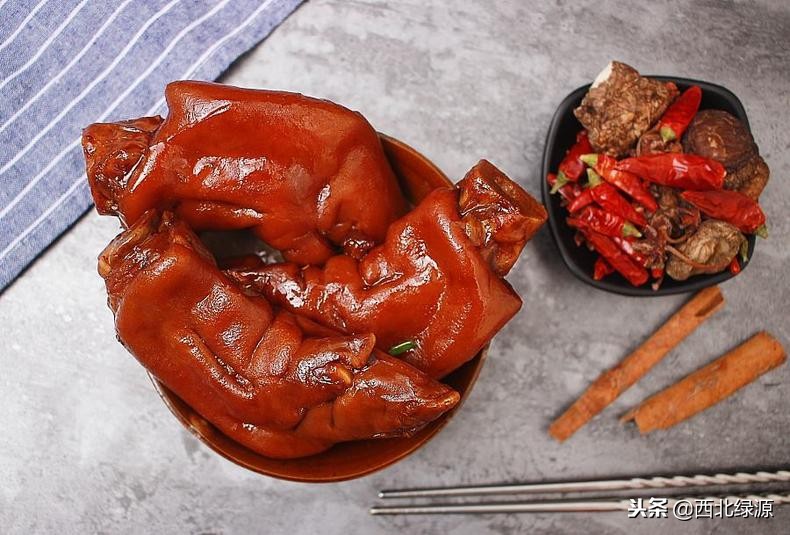 做卤味放什么比较上色,卤味不加酱油怎么调味