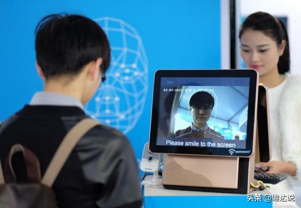 双十一的意义绝不是买买买堆砌的天量销售额,而是消费方式的颠覆