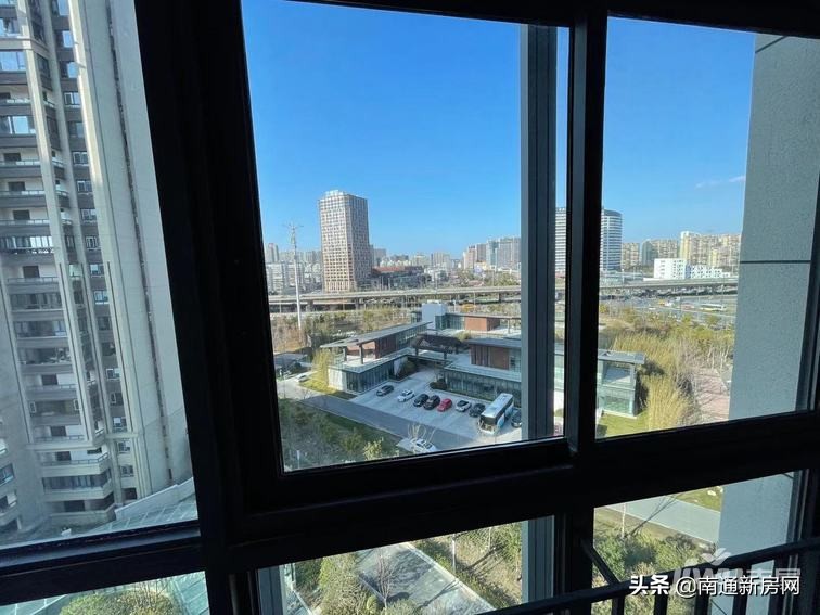 只剩最后一栋楼没修会烂尾吗,星光域公寓出售