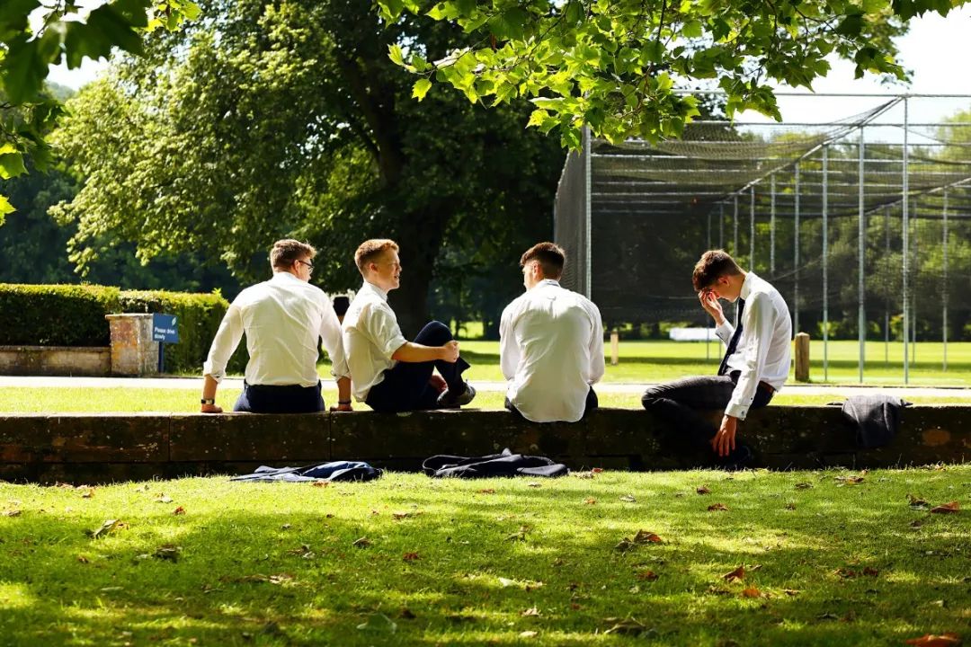 多塞特丨克雷斯莫学校