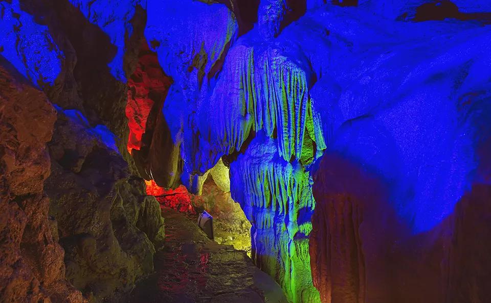 张关水溶洞一日游攻略,张关水溶洞风景旅游区