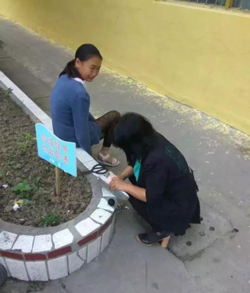 情感23张图片,23张爱与人性的照片