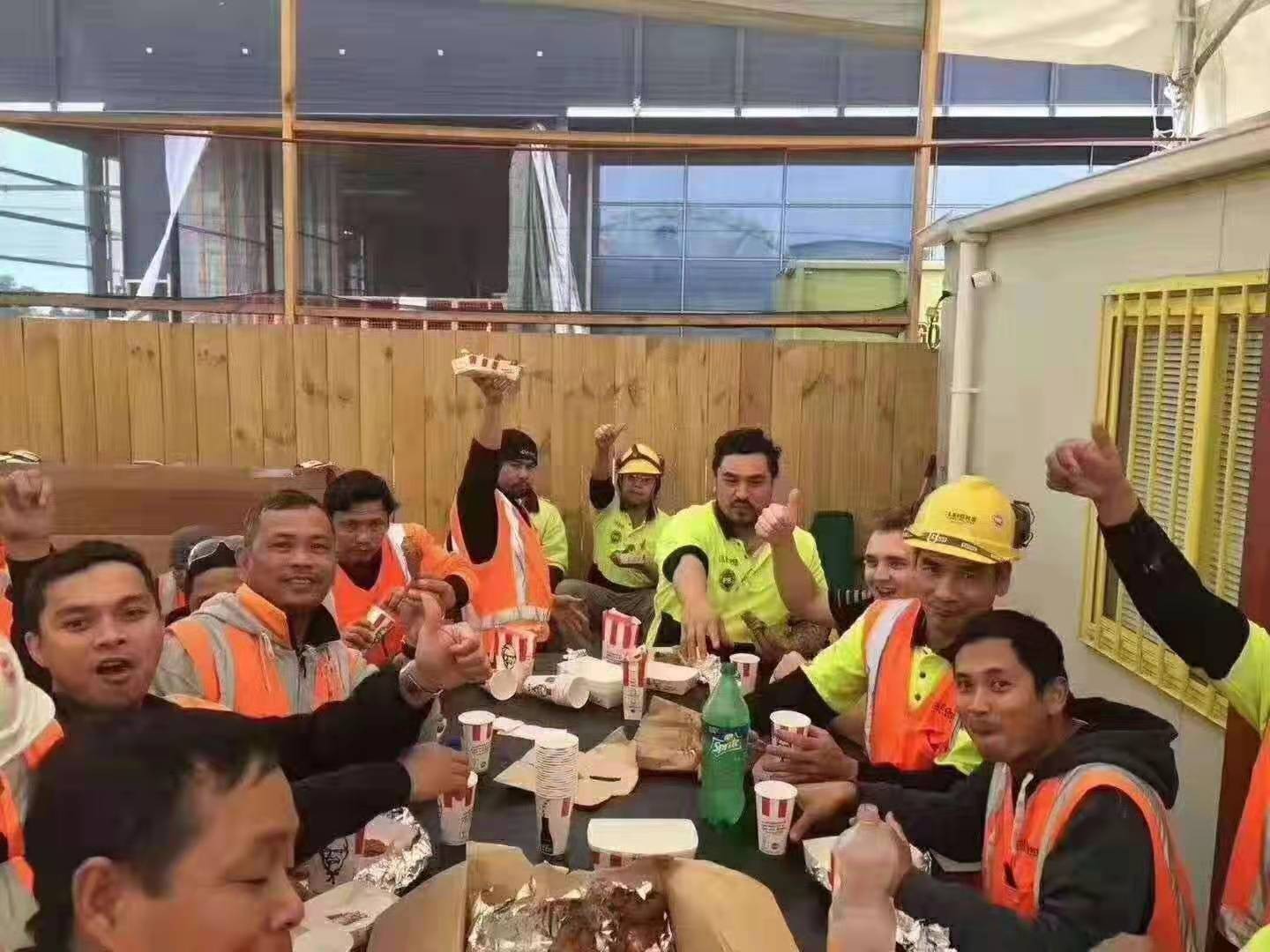 出国工作都有哪些渠道,出国工作和国内工作如何选择