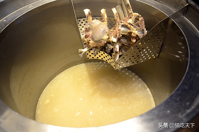 不用去闽南就可以吃的月饼,不用去广州就能喝到潮汕的海鲜粥