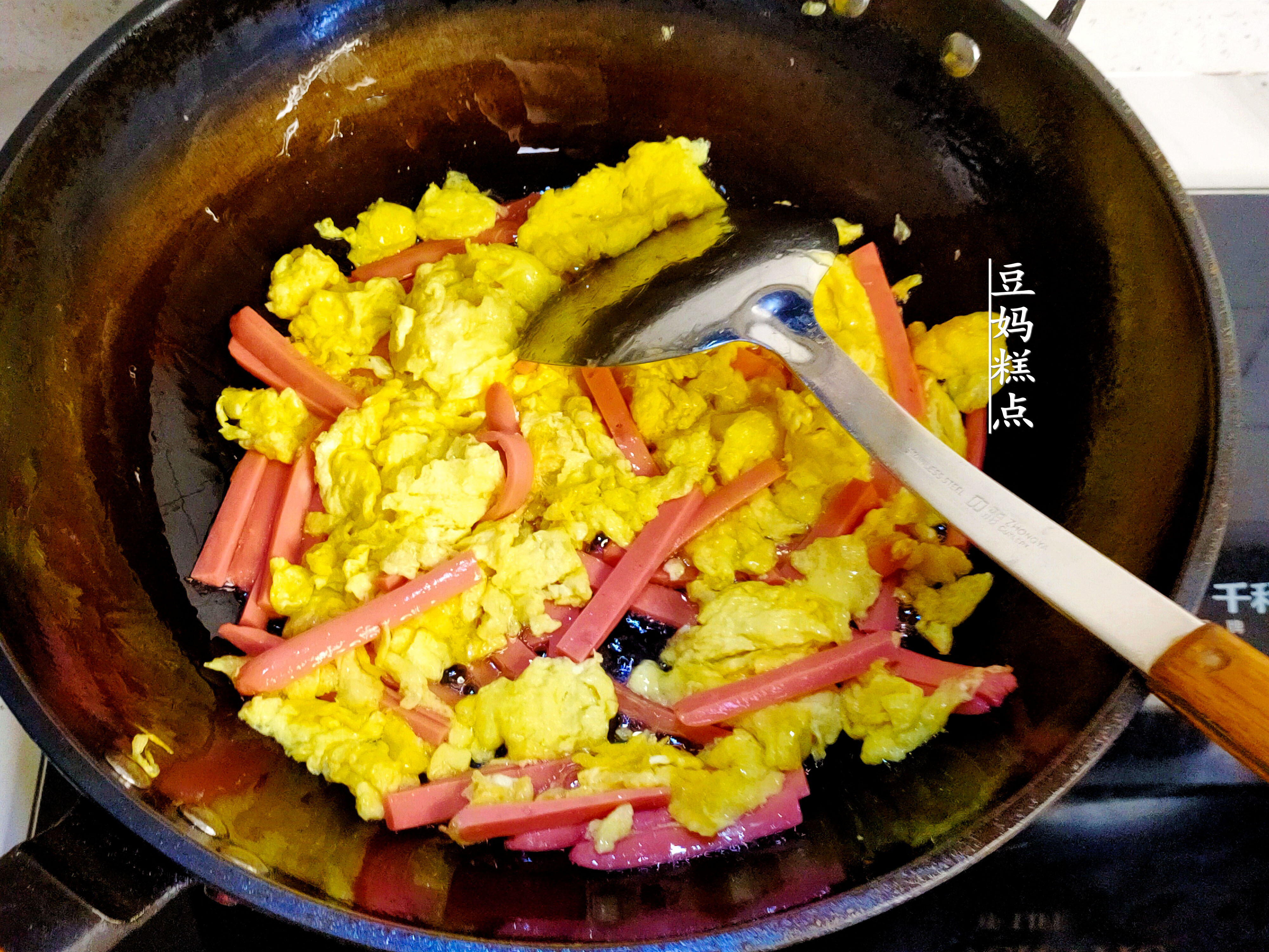 炒米粉里的干米粉如何泡软,炒米粉的米粉怎么泡米粉才不硬