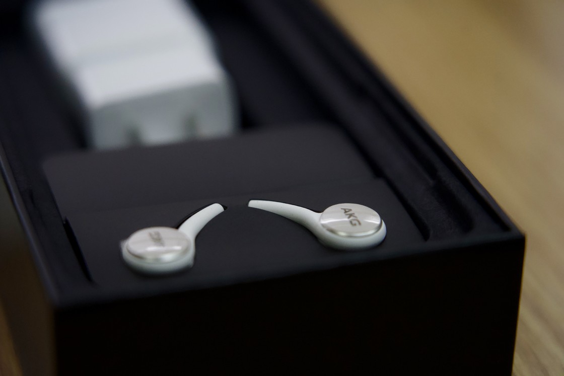 三星s10+现在还值得买么 (现在三星s10+还值得入手吗)