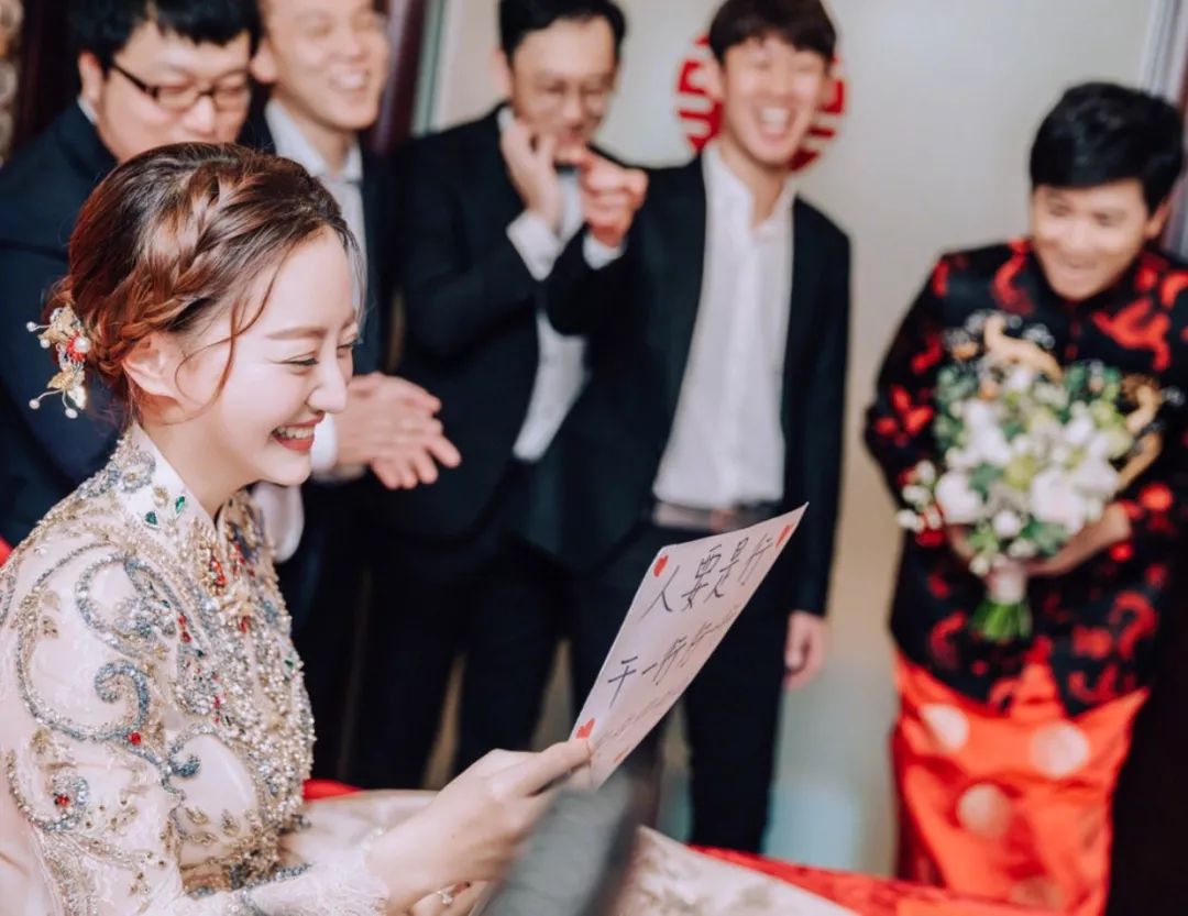 适合一对伴郎伴娘的接亲游戏,两个伴郎接亲小游戏创意环节