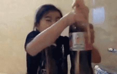 花多少钱给宝宝买儿童保温杯才最值当？99？199？299？