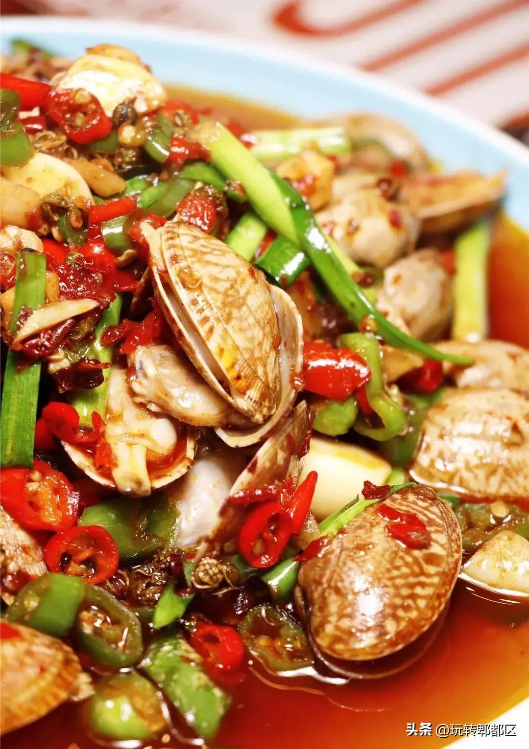 坐标蜀都万达！一口秒穿金庸世界的江湖菜！泼辣到肾上腺素狂飙