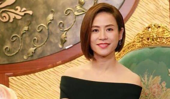 光头哥的凄惨人生,光头男的伤感背影视频