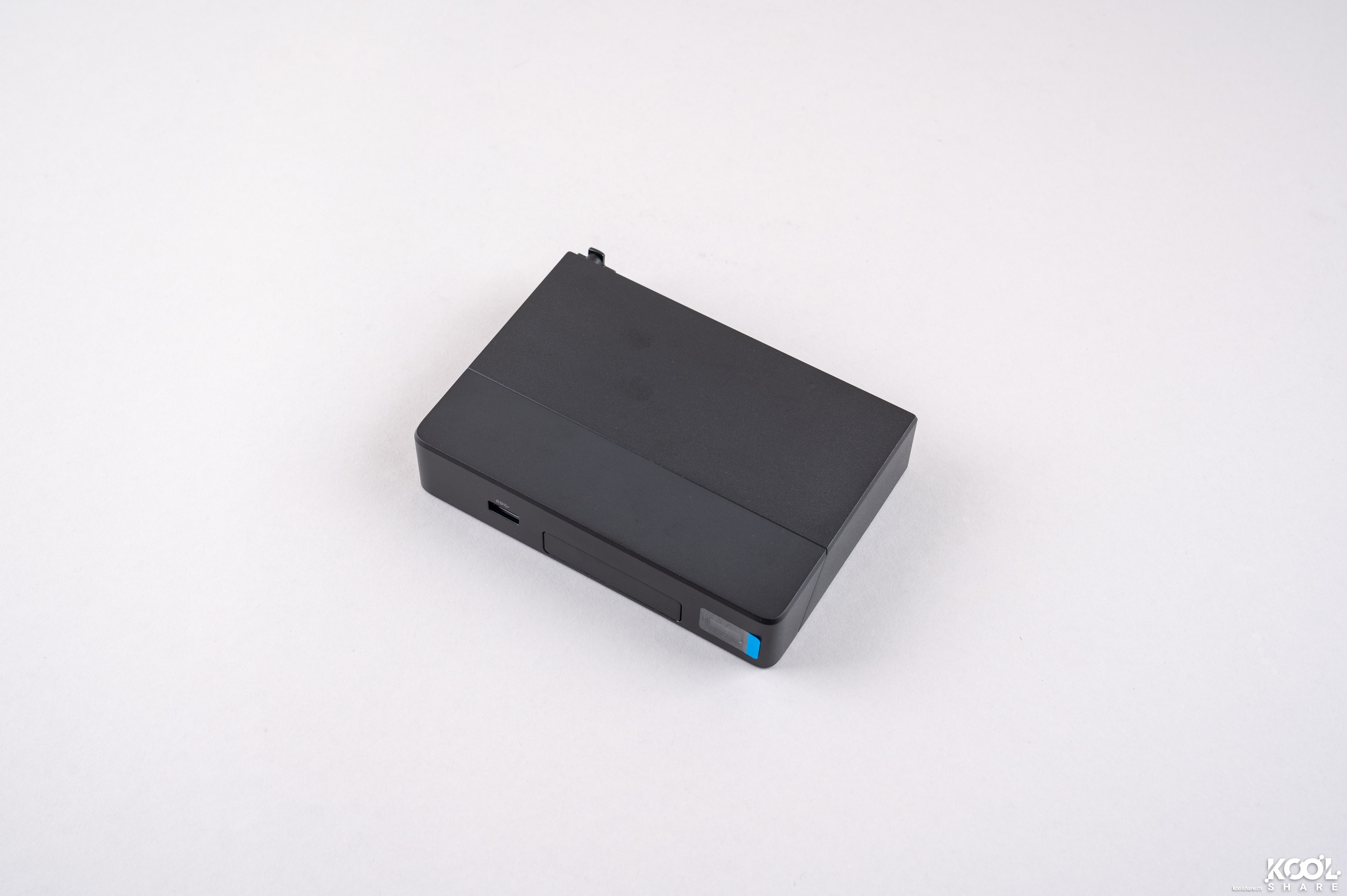 intelnuc8代内存条,intelnuc开箱