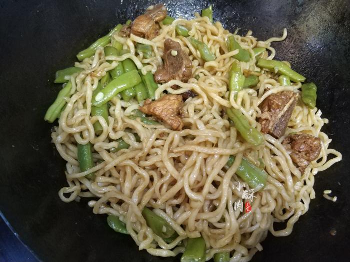 北方人爱吃的豆角焖面新手也能做,北方人爱吃的焖面