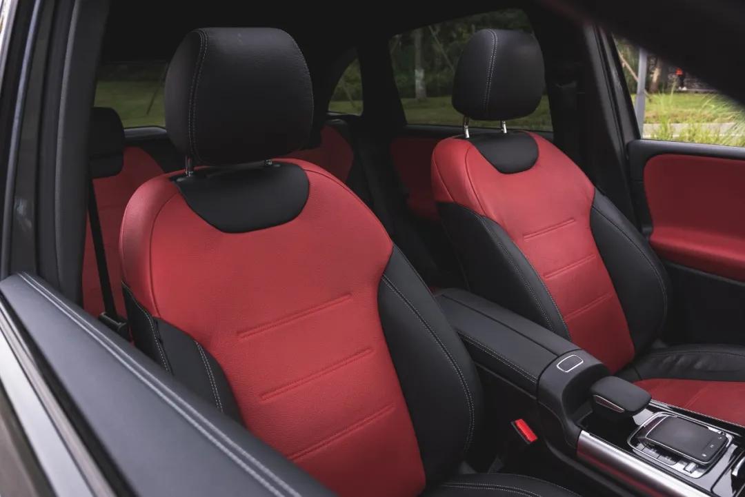 2020款奔驰b260试驾视频,评测奶爸车