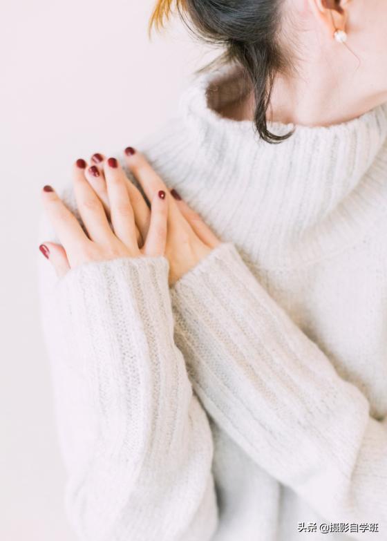 5招教你拍出高级感,人像纯色背景