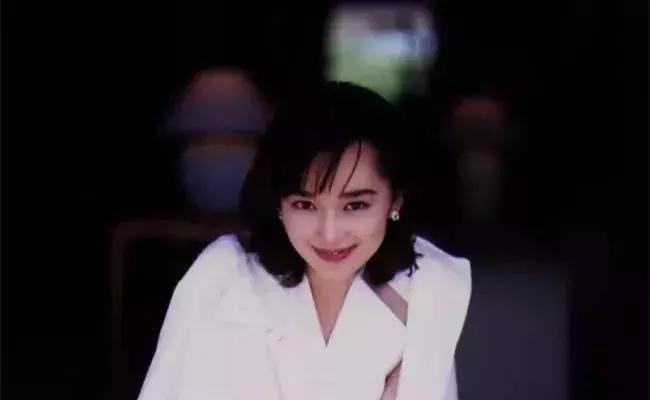 为啥日本女人都很耐看,骨相美和皮相美同时存在的女明星