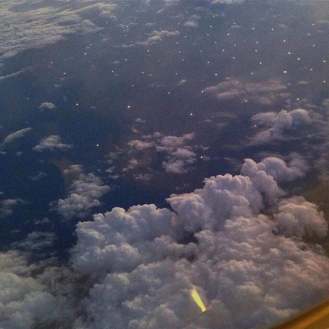 朋友圈背景图有病,朋友圈背景图包