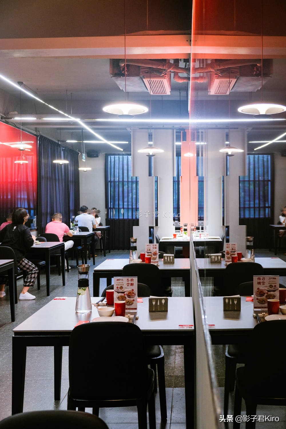 香辣味道让你一口接一口停不下来,喜欢吃辣的就选香辣的很过瘾