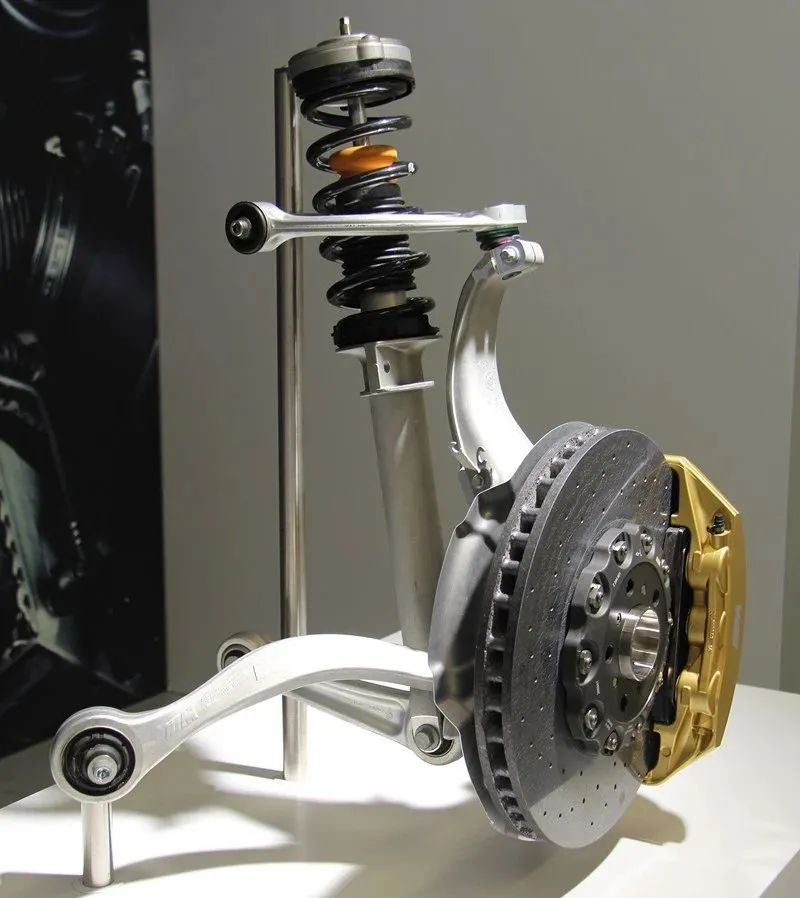 影响刹车距离的因素,宝马常见刹车故障有哪些