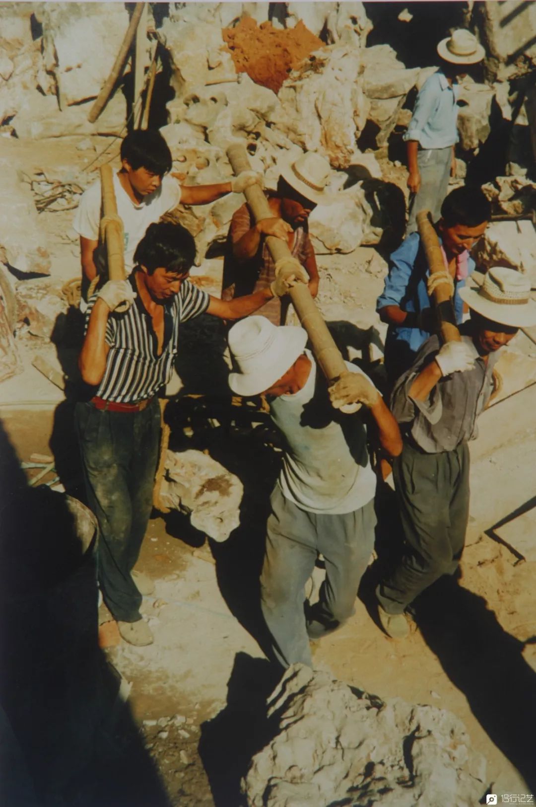 大叔花700万建的花园别墅,太湖石苏州