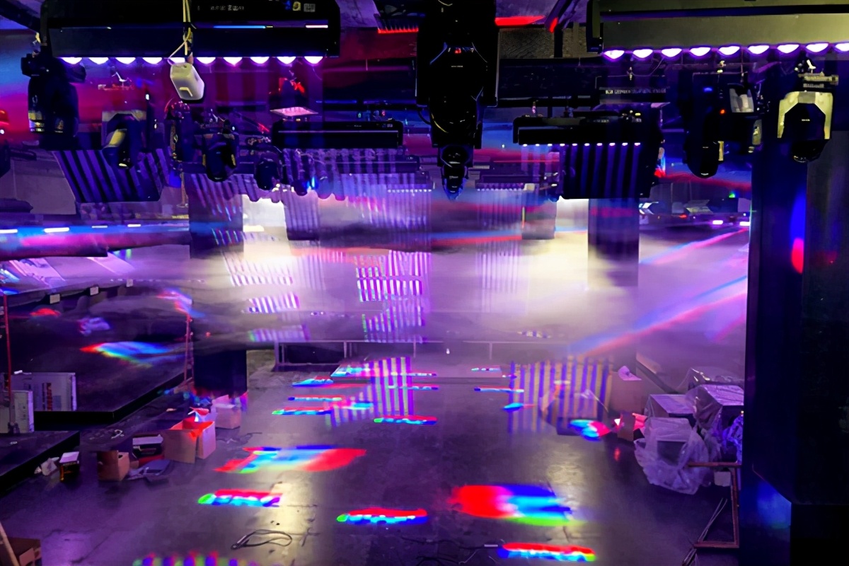 山东济宁市圣贝尼酒吧选用爵士龙JSL专业音响设备