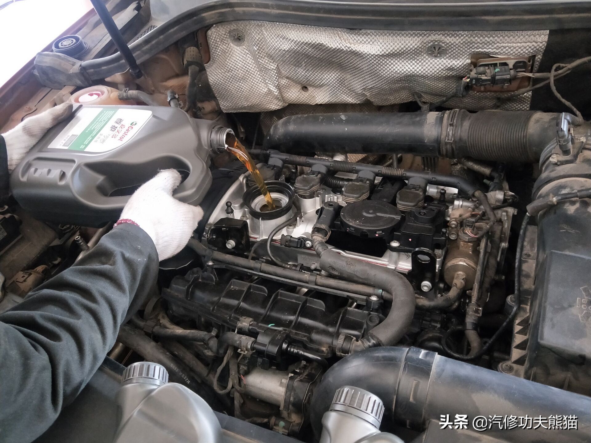 奥迪q3治理烧机油,奥迪q3烧机油多少公里正常