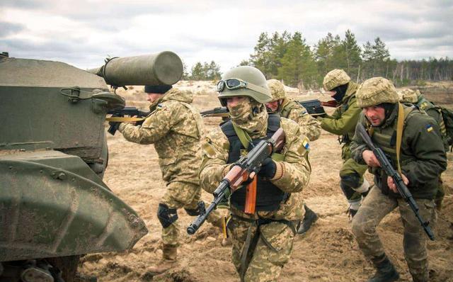 耗不起了！乌克兰著名军工厂陷入“瘫痪”，加入北约也是未知数