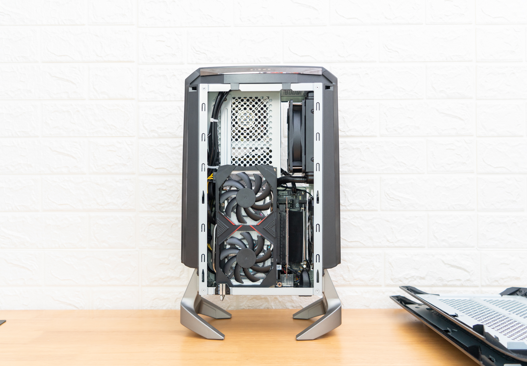 igame用什么主机好,igame桌面电竞主机设计与性能兼备