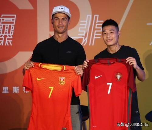 研砺前行的两个7号,不同的追梦之旅,他们的传奇仍在继续