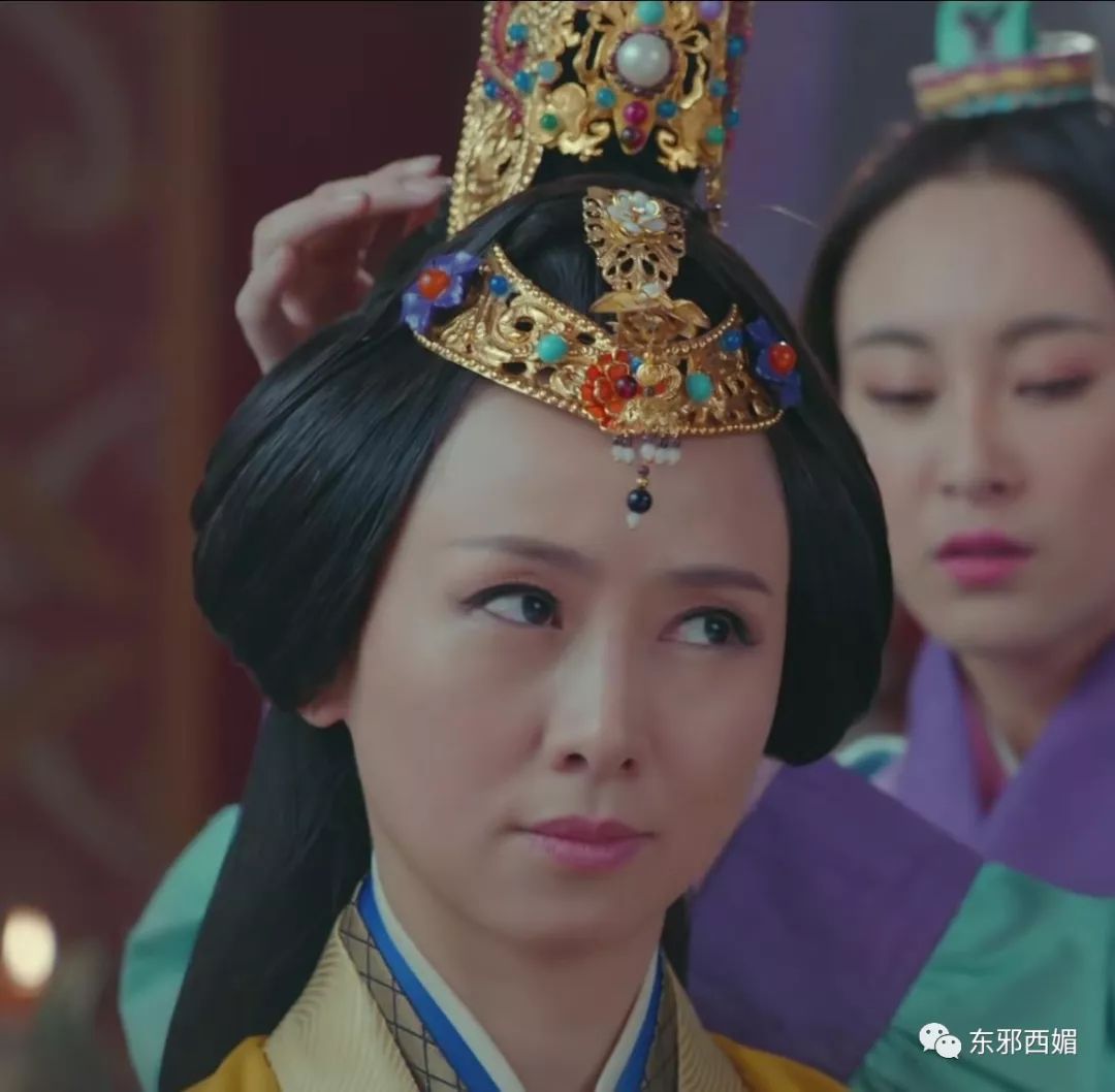 她到底美不美？被儿子骂“猪头”束手无策，豪门阔太不好当啊！