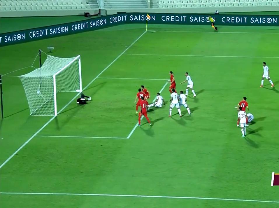 开场35秒吹刘海8次！李铁换下洛国富成转折点，主帅队长同时甩锅