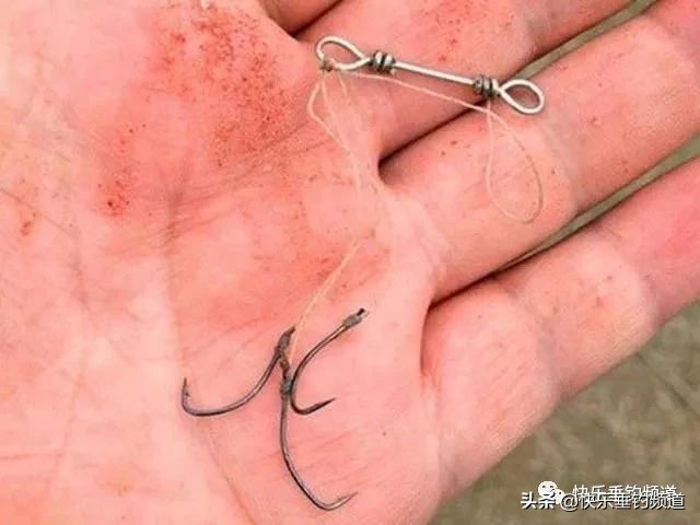 野钓搓饵挂钩注意事项,野钓怎么避免挂钩