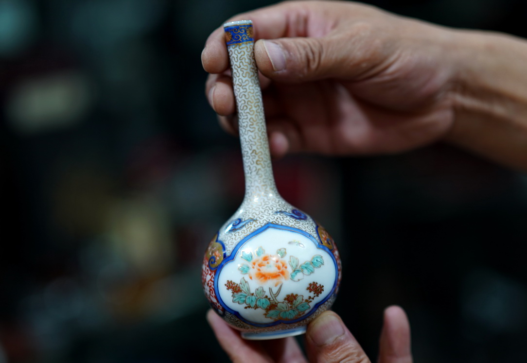 一篇10万+的文章，引出众人询问：你那卖日本瓷的朋友都有啥？