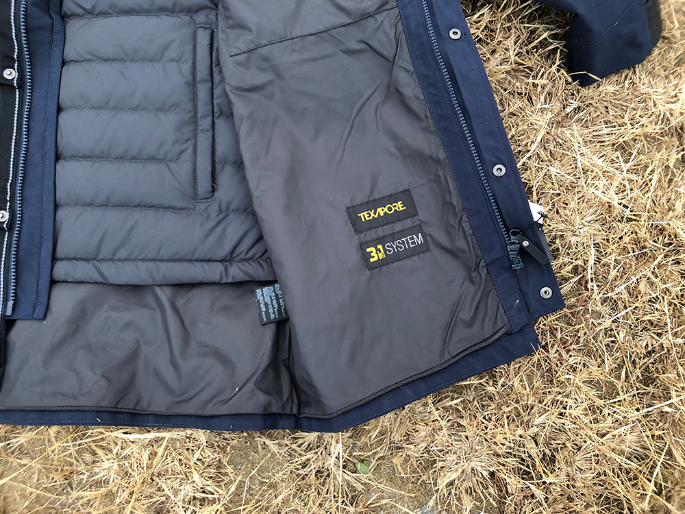 狼爪冲锋衣特点,功能冲锋衣推荐骆驼