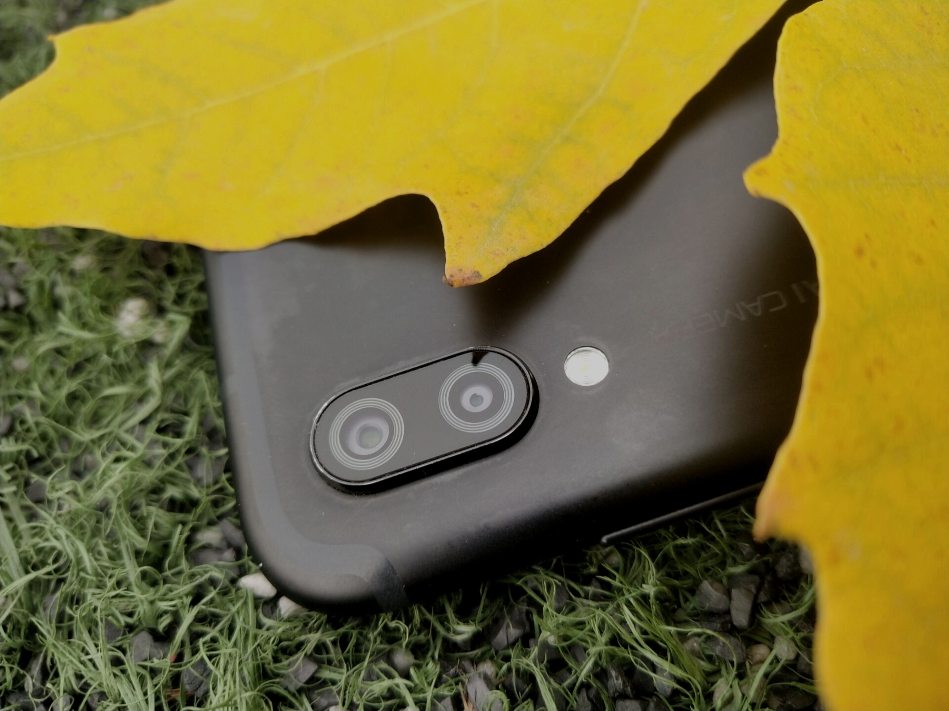 荣耀play5t和畅玩20哪个性价比高,荣耀play2019年还值得入手嘛