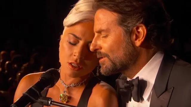 和侃爷恋情曝光！C罗前女友伊莲娜：从二线内衣模特到顶流收割机