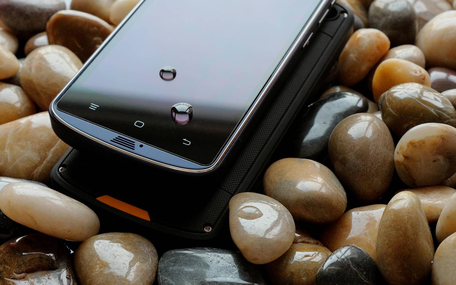 是时候过一个硬核的父亲节了，MANNM3三防手机体验