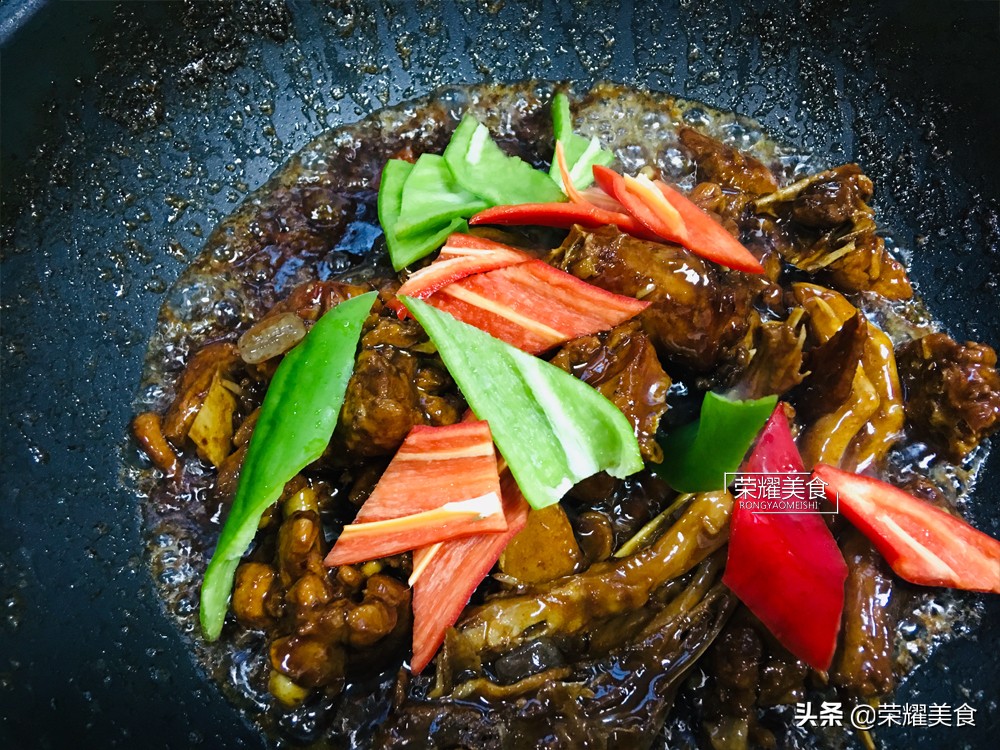 鸭做白切,怎样做白切鸭肉嫩皮脆