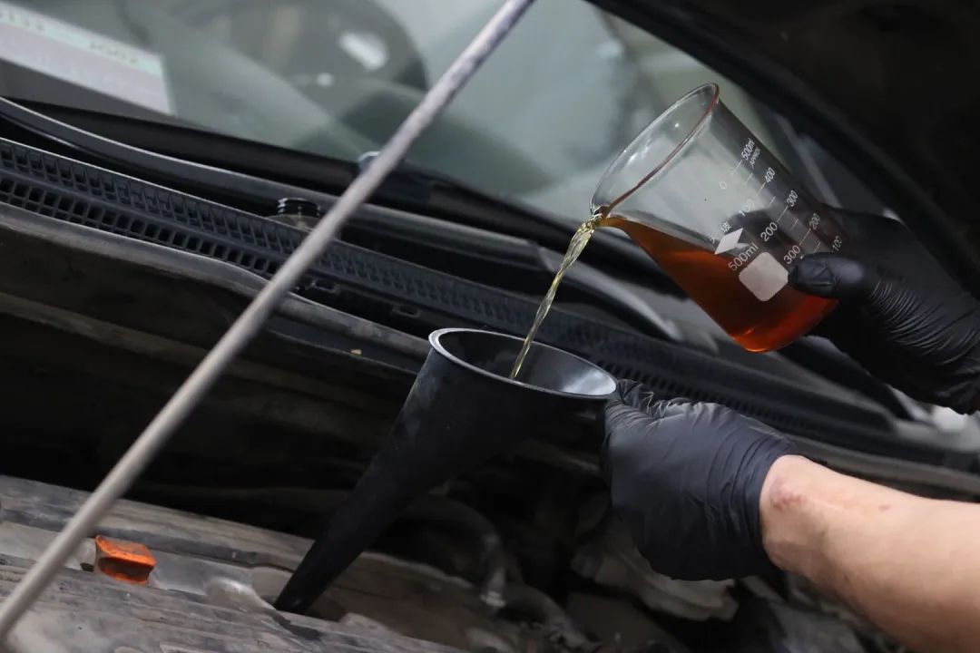 怪兽修车翻新的视频,怪兽修车翻新奥迪q7