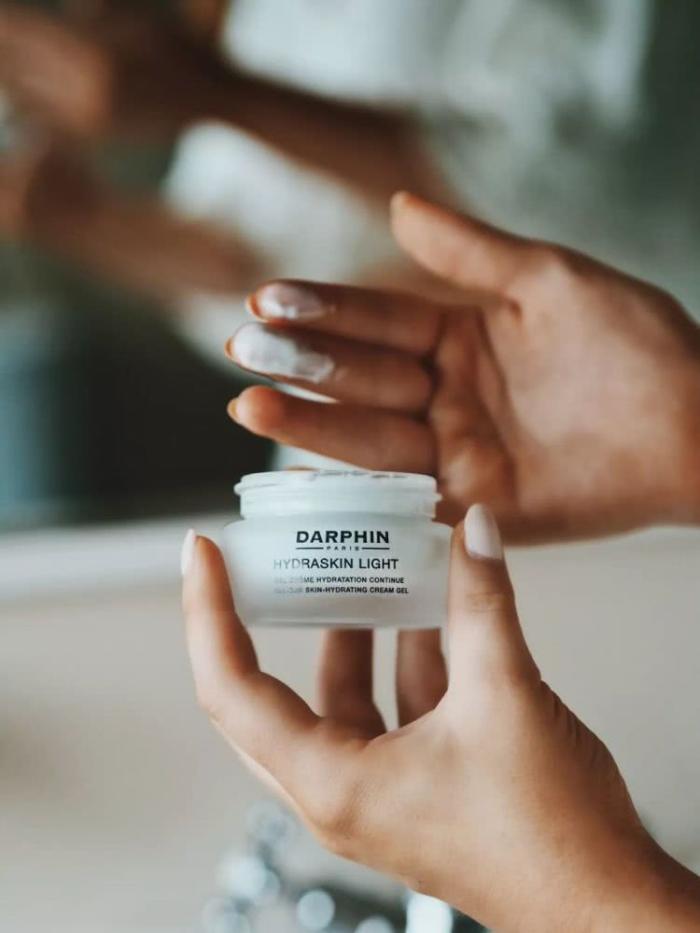 推荐不坑的护肤品,适合年轻人用的护肤品牌平价