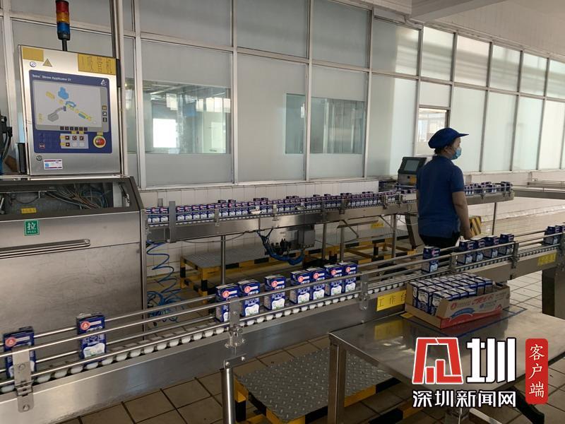 疫情期间如何保障乳制品安全?“食安探源”首期走进晨光乳业