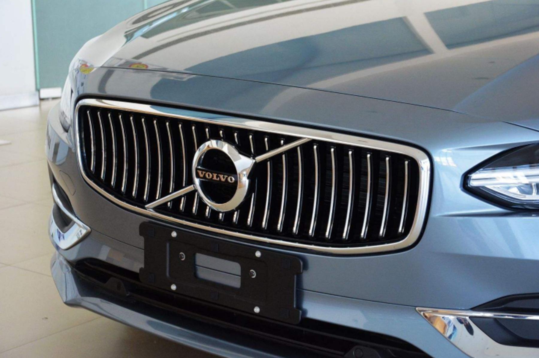 销售员试驾沃尔沃,老司机试驾沃尔沃