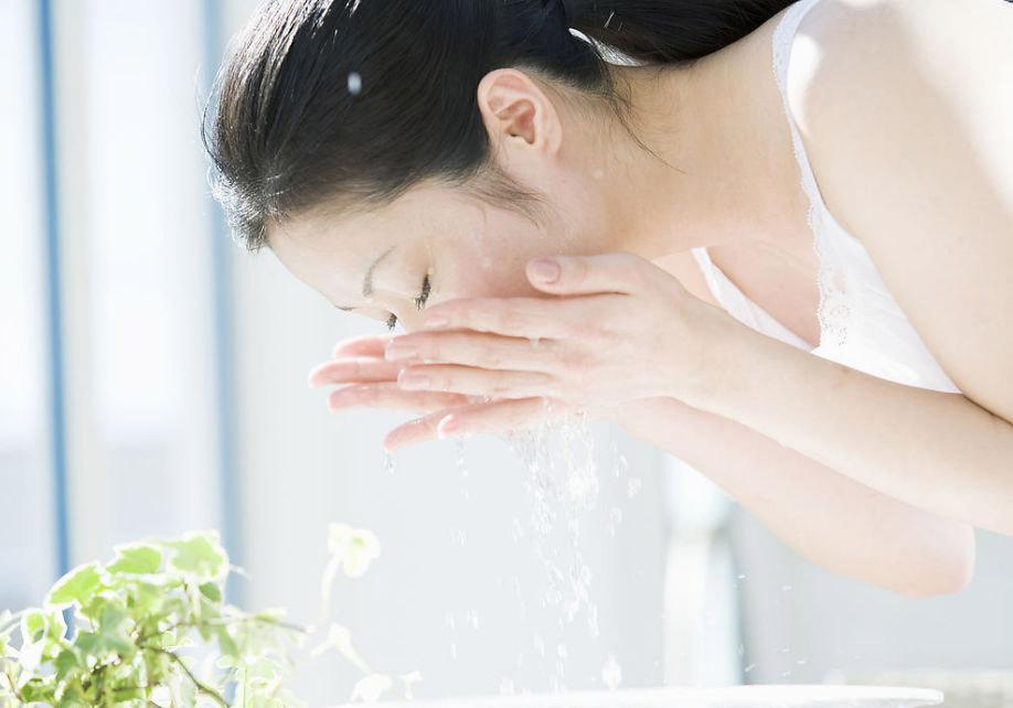 清理呼吸道,每天多笑笑——5个小妙招,帮你清清肺