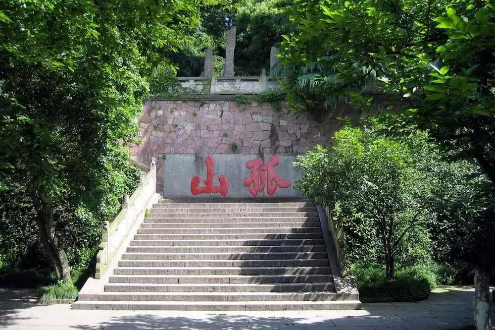 杭州攻略7大必去景点,杭州旅游攻略建议去和不建议去