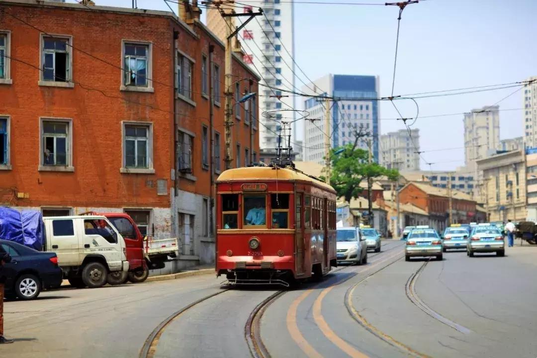 这个夏日25°C的宝藏城市美炸了！海岛、万国建筑、叮叮车..想去
