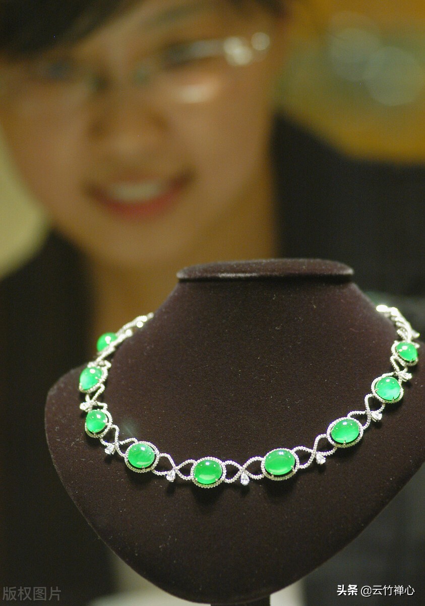 翡翠的A货是什么意思,翡翠的a货是什么意思呢