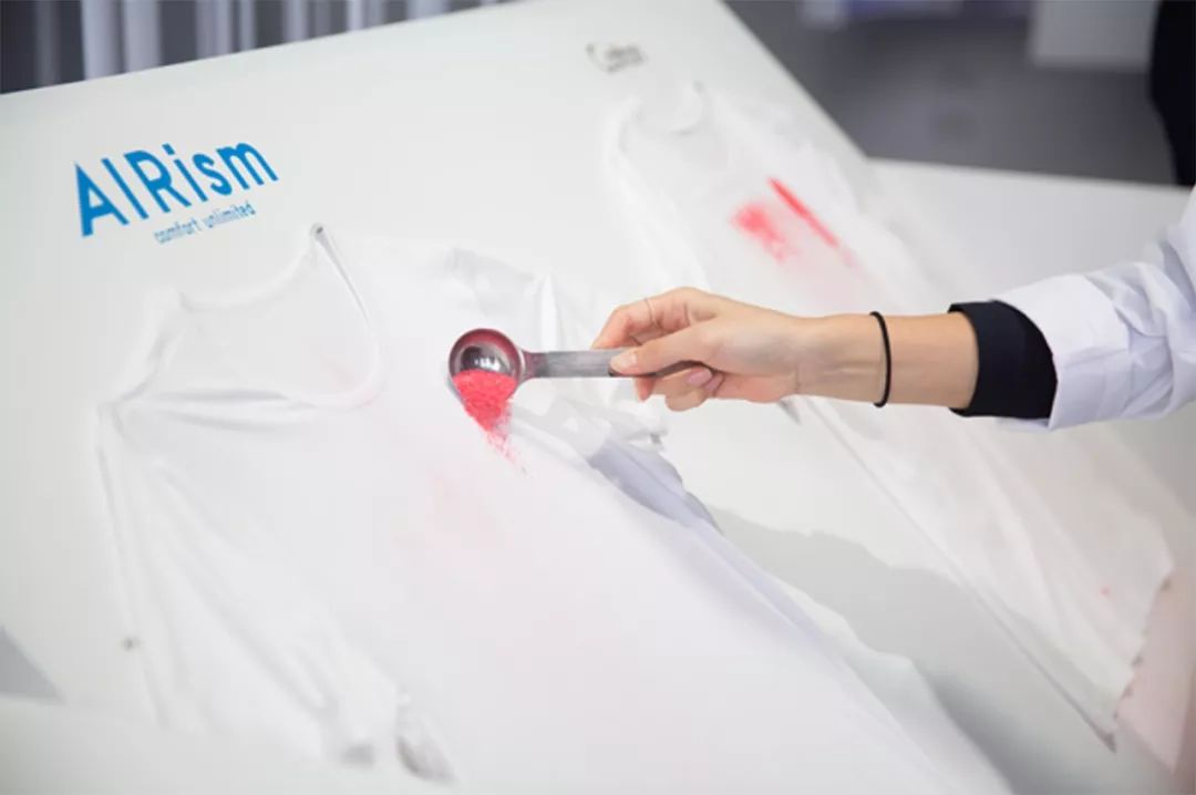 优衣库清仓防晒衣,优衣库防晒衣为什么那么火