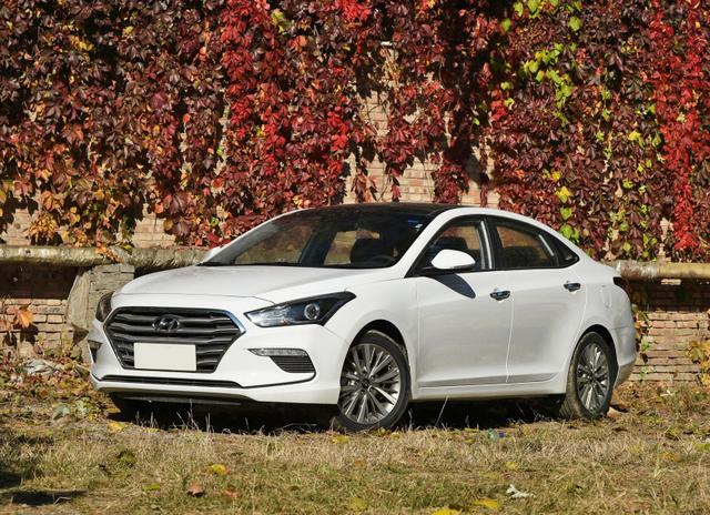 雅阁和名图哪个好,现代名图最便宜多少钱提车