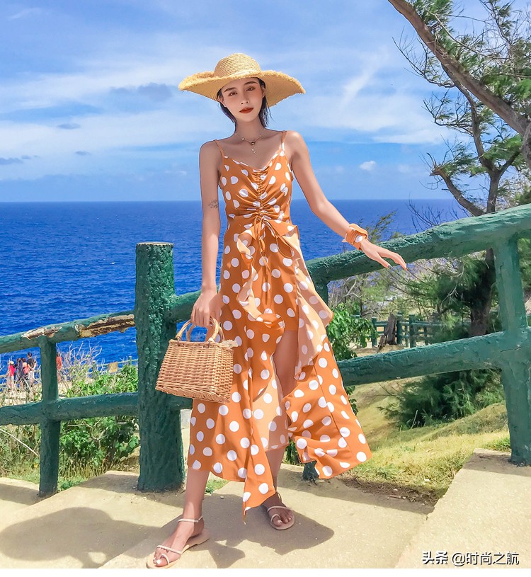 吊带沙滩连衣裙,夏日度假吊带连衣裙