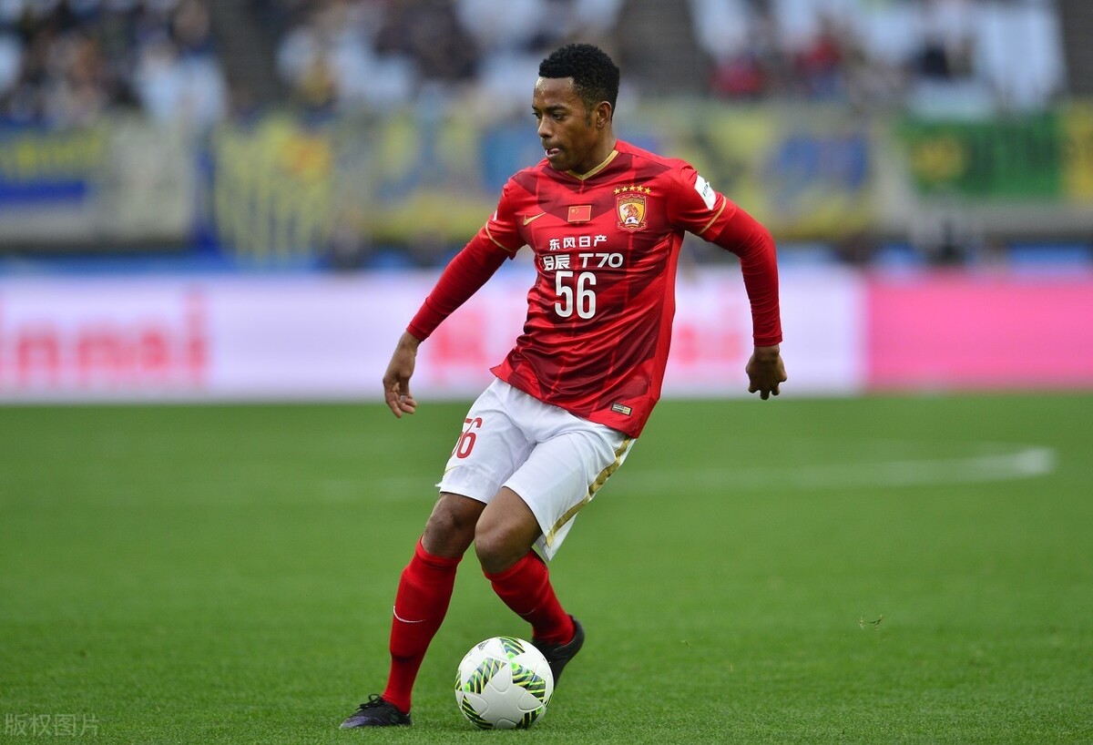 恒大旧将强奸案维持原判罗比尼奥被判9年监禁！需签国际逮捕令