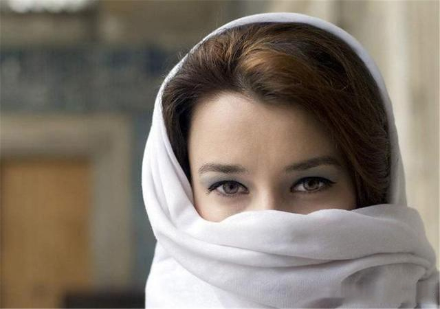 迪拜买房可以拿永居吗,迪拜买房100万送永居签证